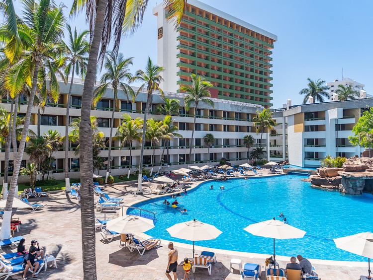 El Cid Castilla Beach Hotel