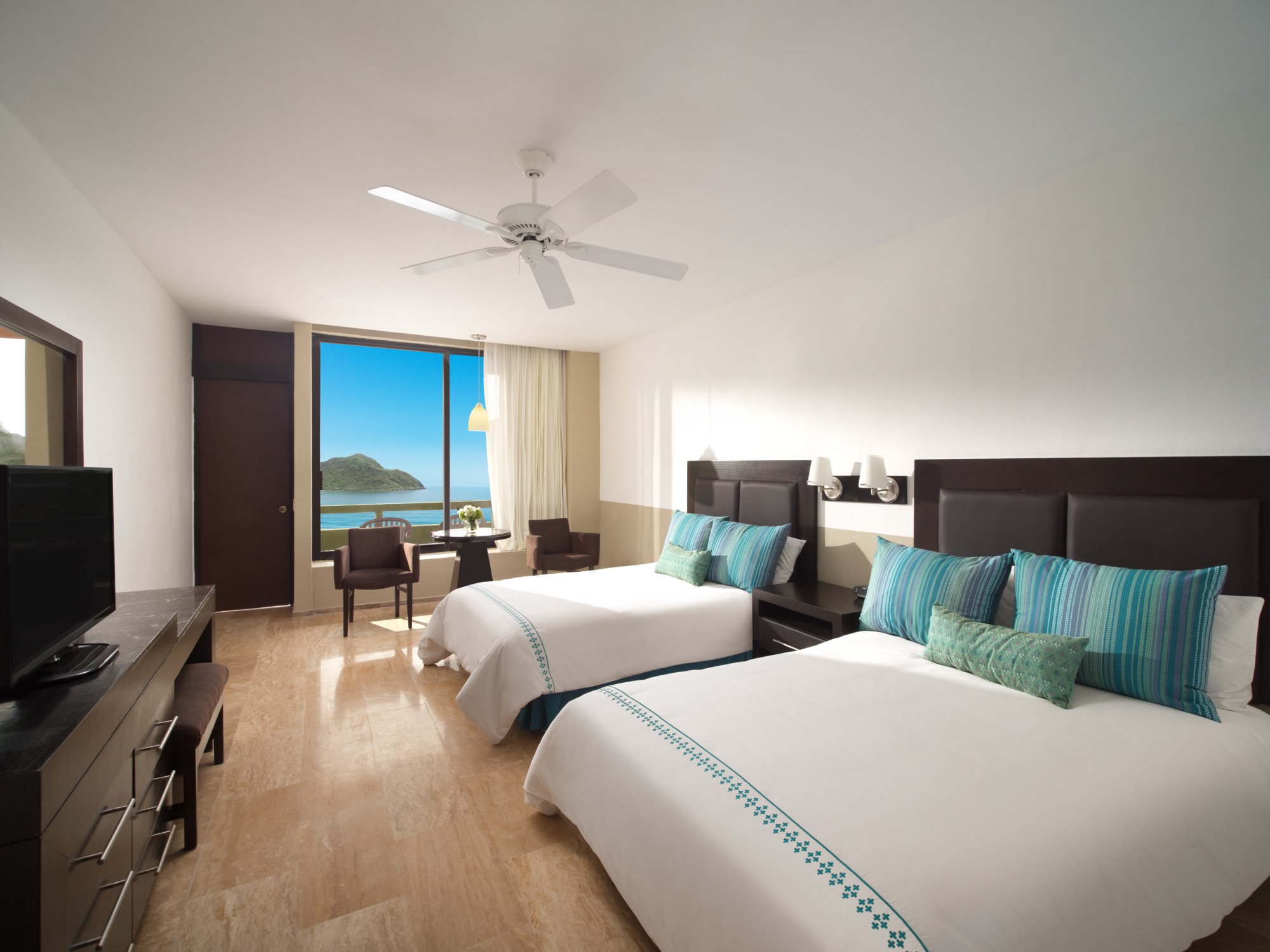 Doble con vista al mar